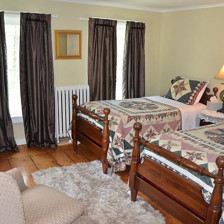 Cornwall Inn Екстериор снимка