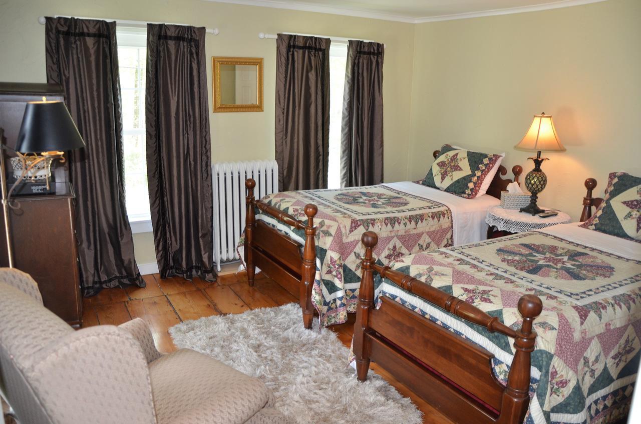 Cornwall Inn Екстериор снимка